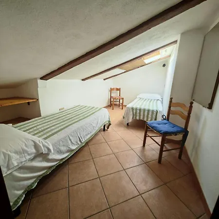 Santa Teresa Mansarda Parking Centro Holiday home *