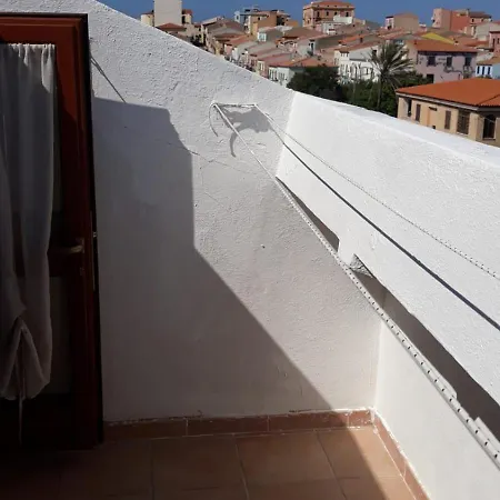 Santa Teresa Mansarda Parking Centro Holiday home *